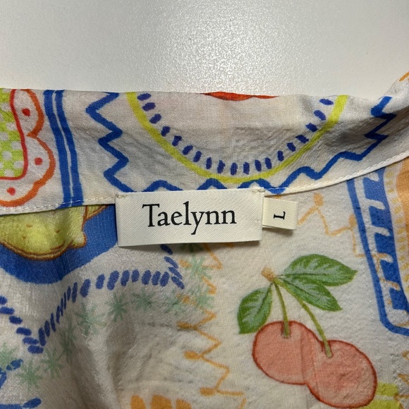 Tropical Fruit Women's Button-Up - Size L - Picture 4 of 4